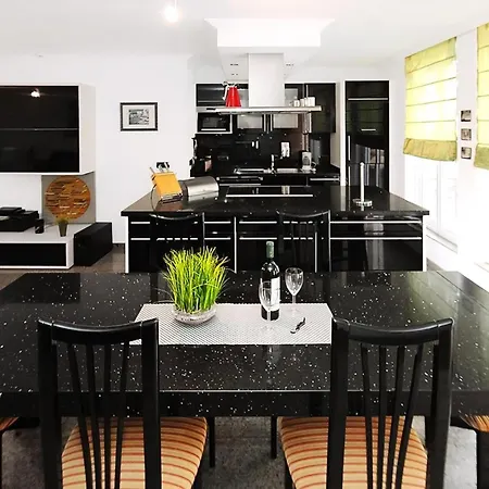 Апартаменты Casa Business Mit Dachterrasse Und Meerblcik